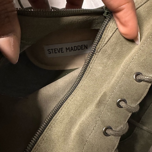 Steve Madden olive green suede heel - Picture 4 of 5